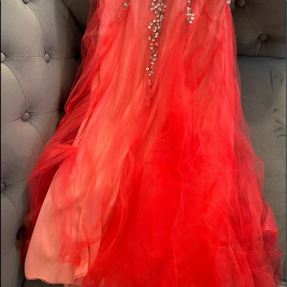 Only worn once - Picture 2 of 6